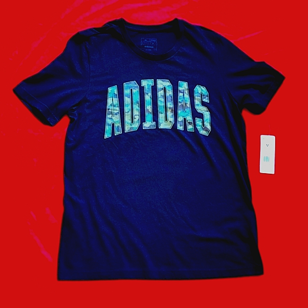 Adidas Tee Shirt Medium Size Black with Camo Logo Brand New HS3213